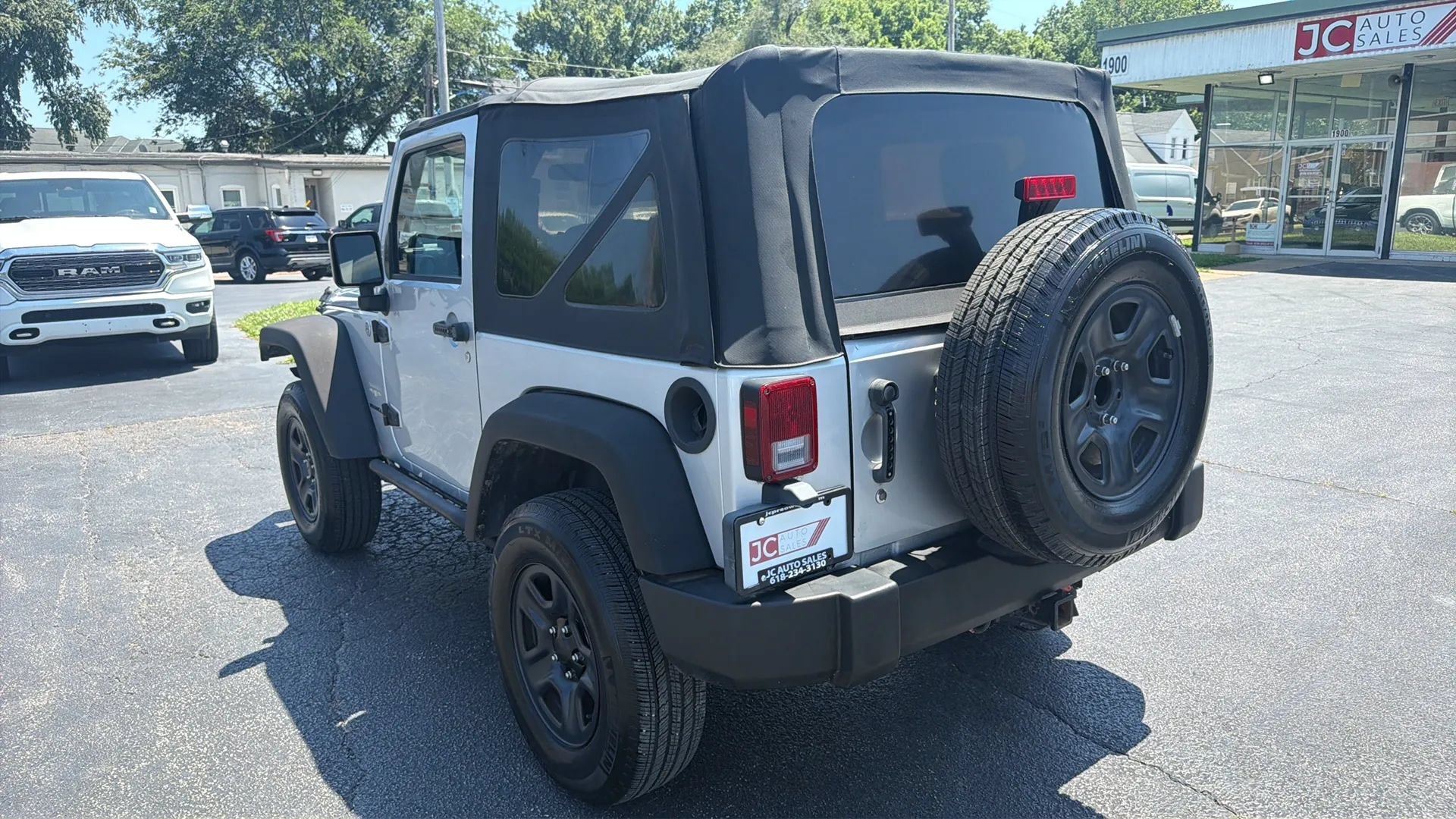 Used 2007 Jeep Wrangler Sahara w/ PWR Convenience Group AWD/4WD image 7