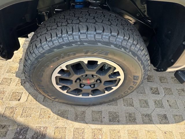 New 2026 Toyota Tacoma TRD Off-Road AWD/4WD image 4