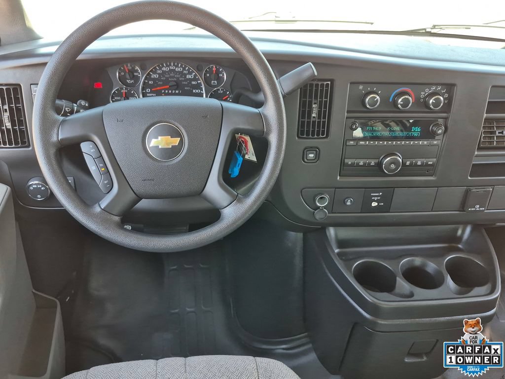Used 2015 Chevrolet Express 2500 RWD image 10