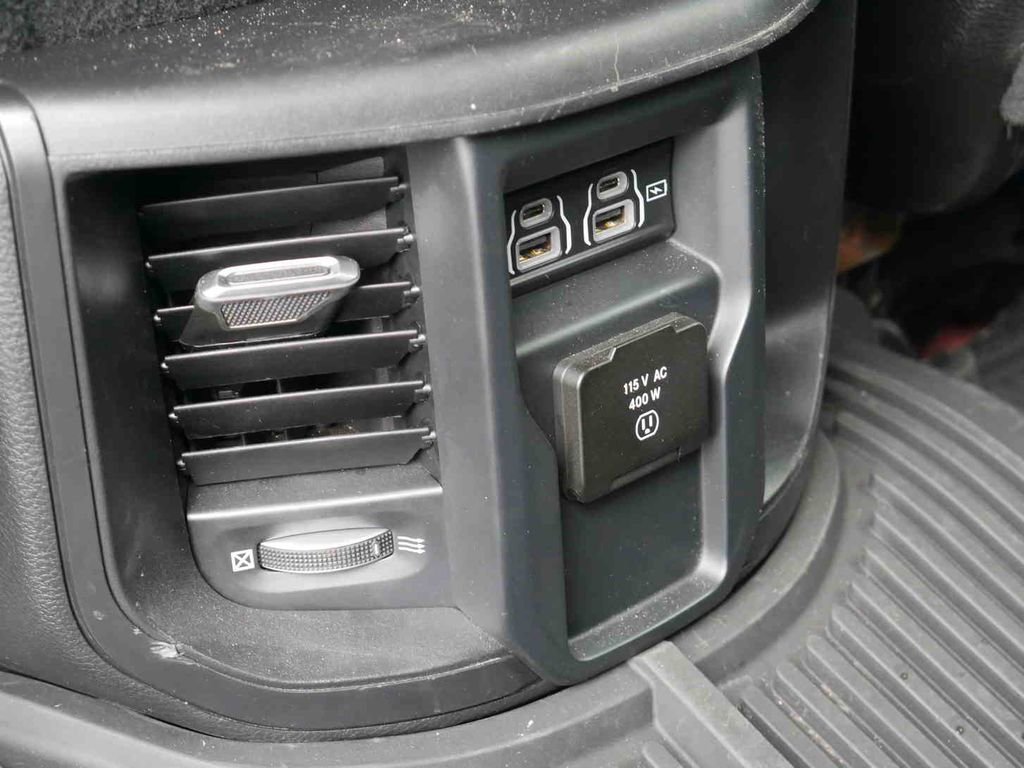 Used 2023 RAM 3500 Laramie image 22