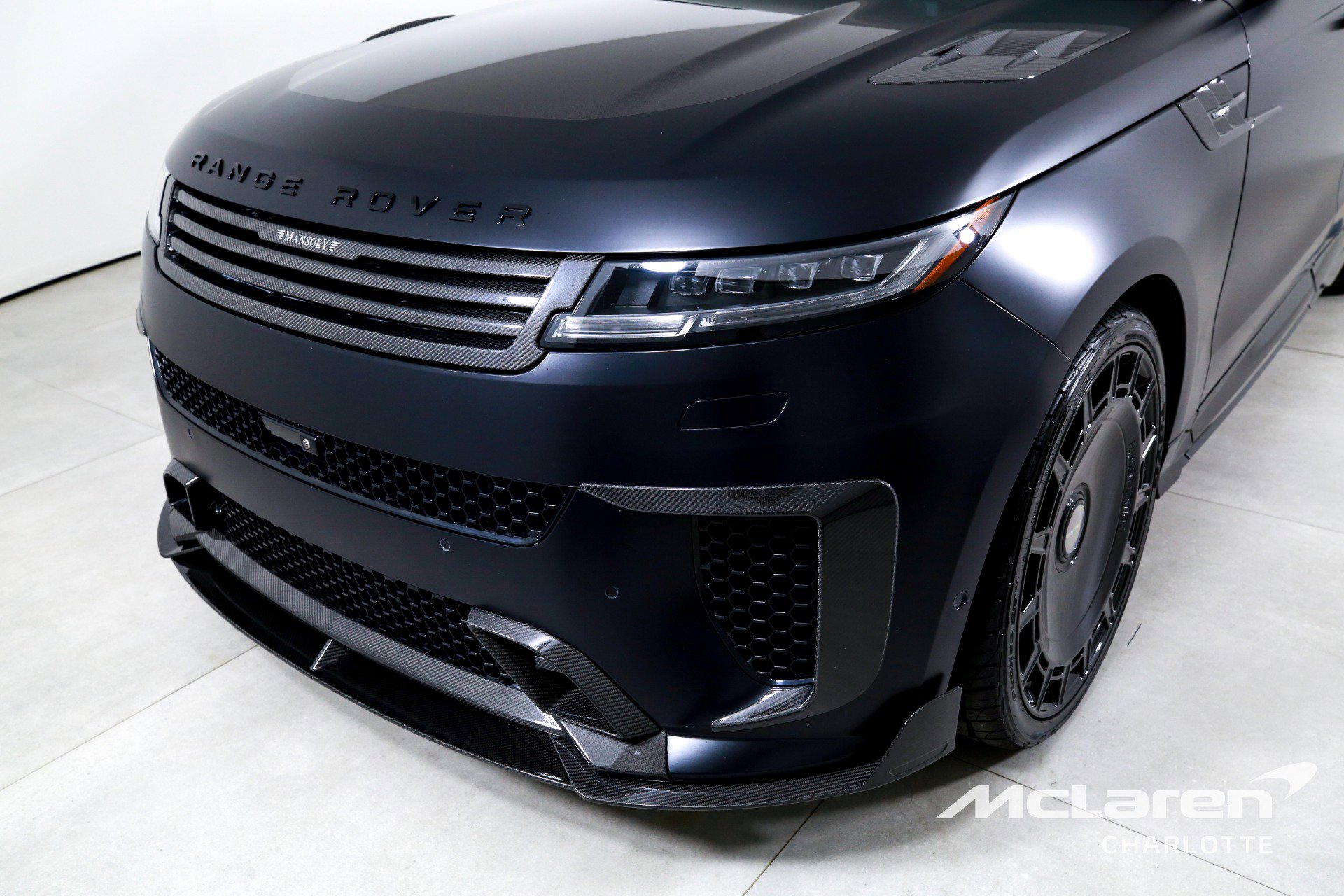 Used 2025 Land Rover Range Rover Sport SV Edition Two image 34