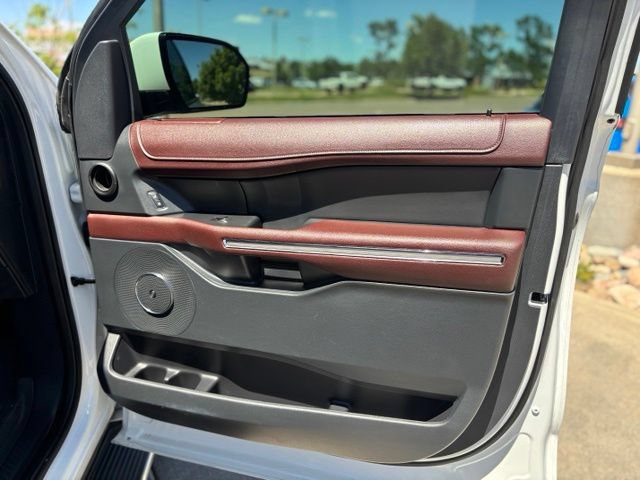 Used 2022 Ford Expedition Max Limited AWD/4WD image 33
