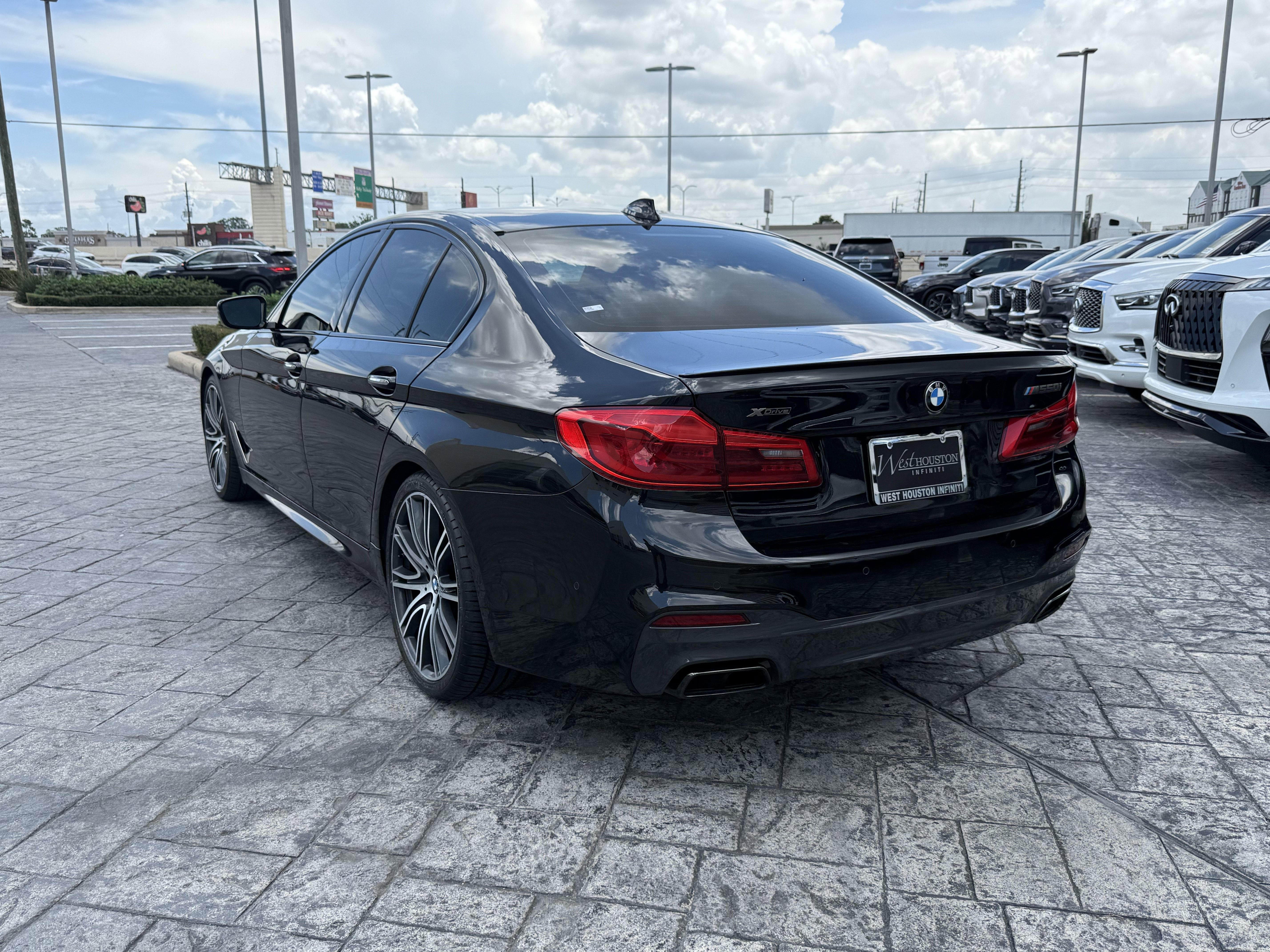 Used 2018 BMW M550i xDrive AWD/4WD image 5