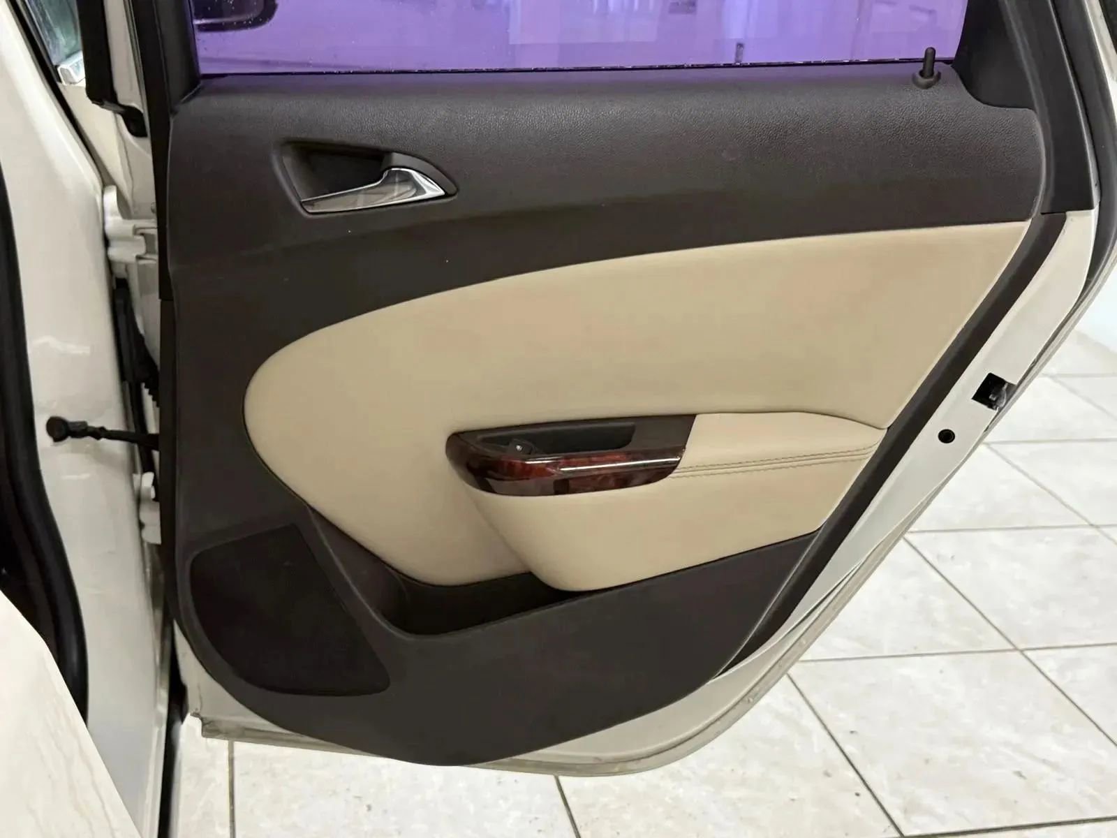 Used 2015 Buick Verano Convenience FWD image 17