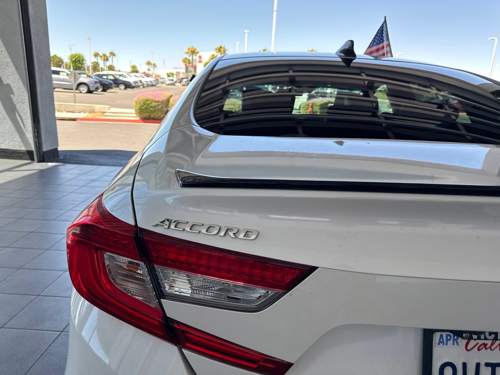 Used 2021 Honda Accord Sport image 9