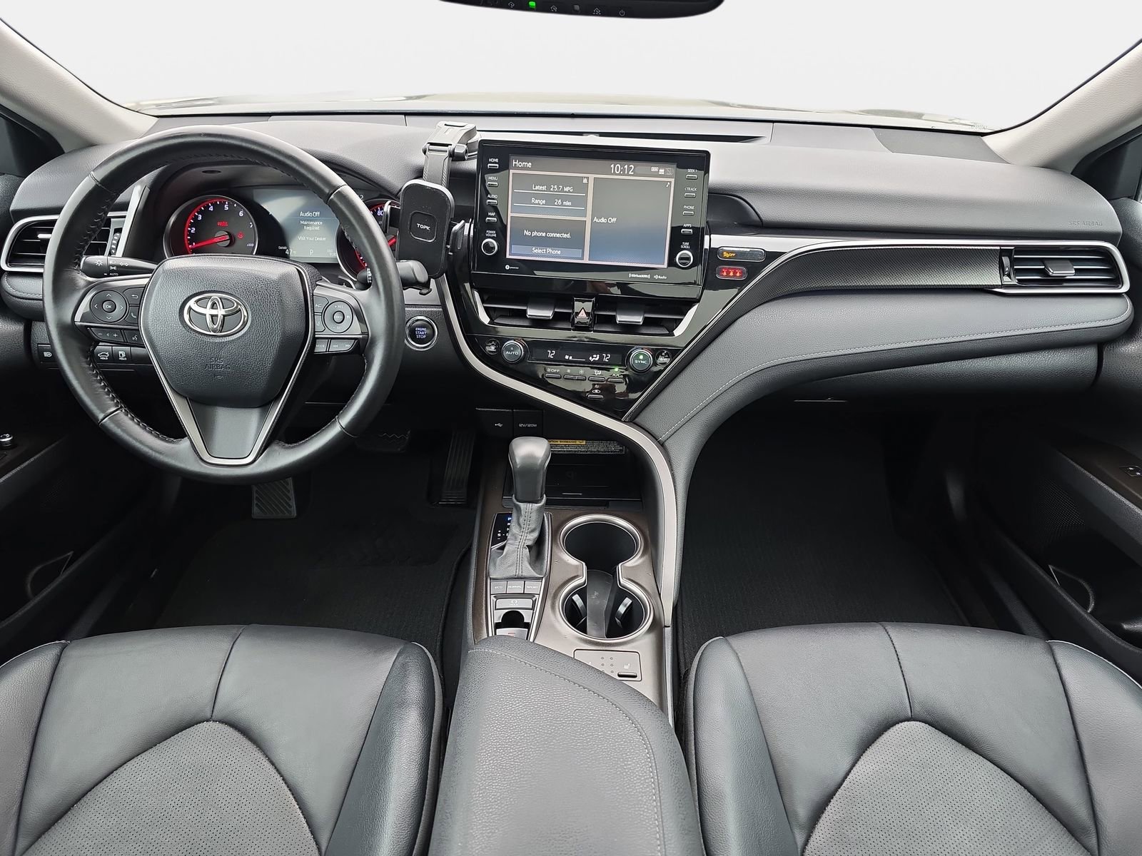 Used 2021 Toyota Camry XSE image 9