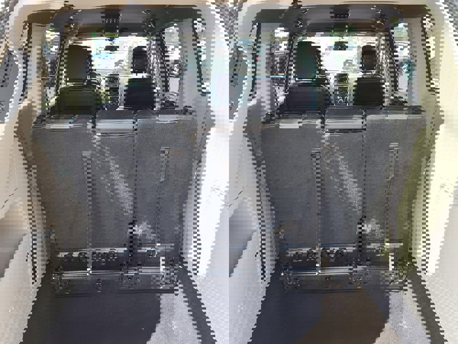 Used 2017 Dodge Grand Caravan SXT image 18