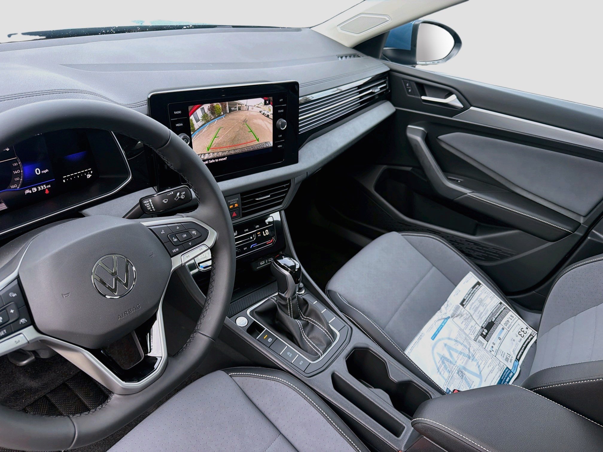 New 2027 Volkswagen Jetta SE FWD image 18