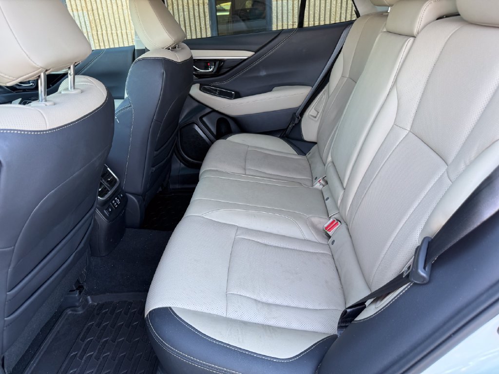 Used 2023 Subaru Outback Limited AWD/4WD image 24