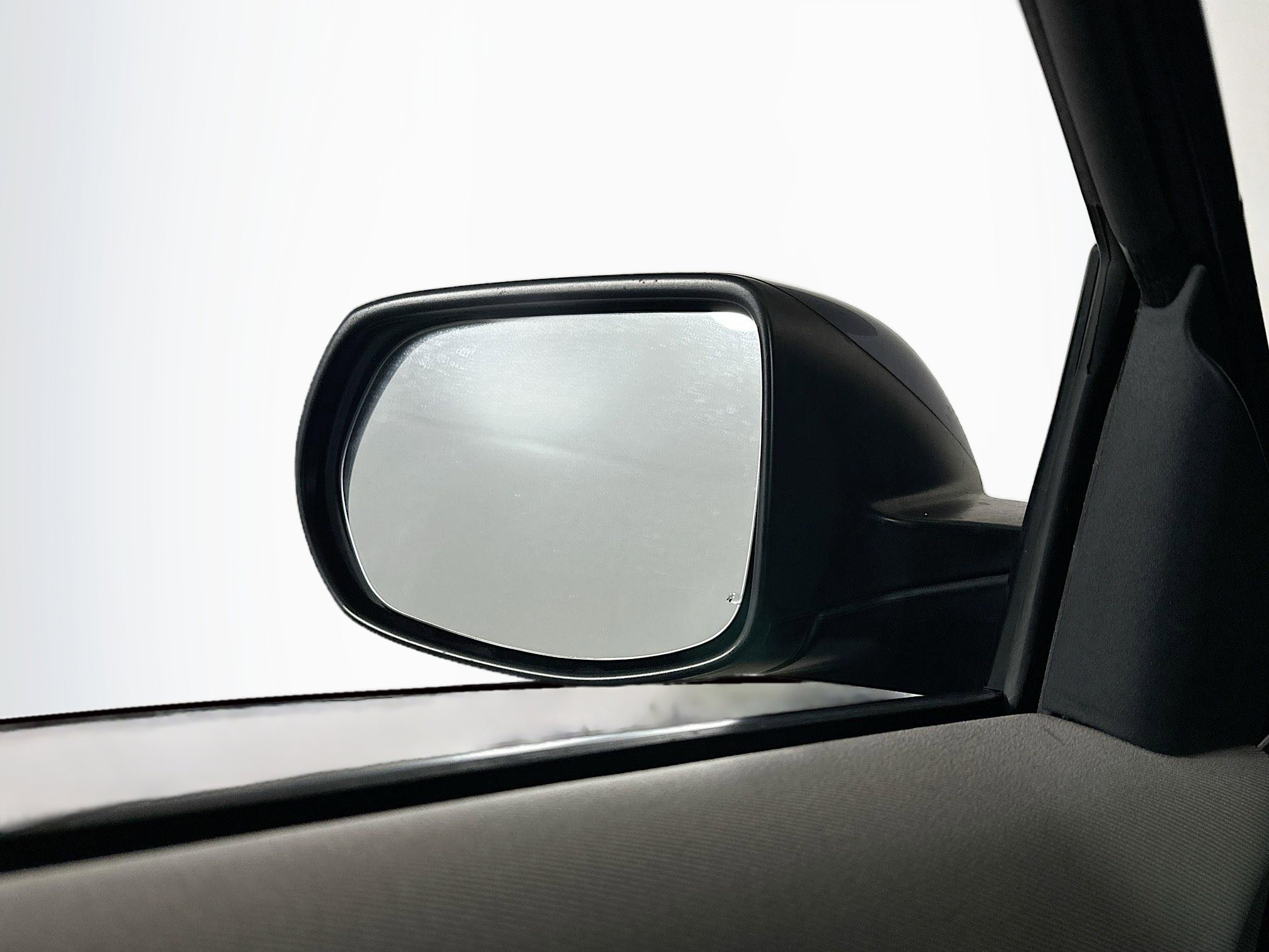 Used 2017 Honda HR-V LX image 16