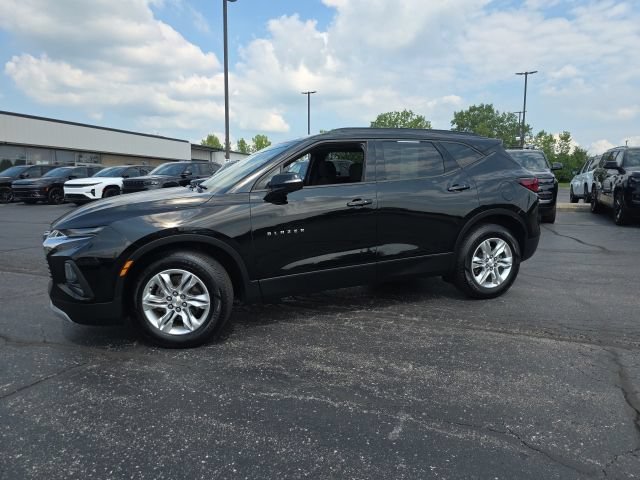 Used 2019 Chevrolet Blazer LT FWD image 3