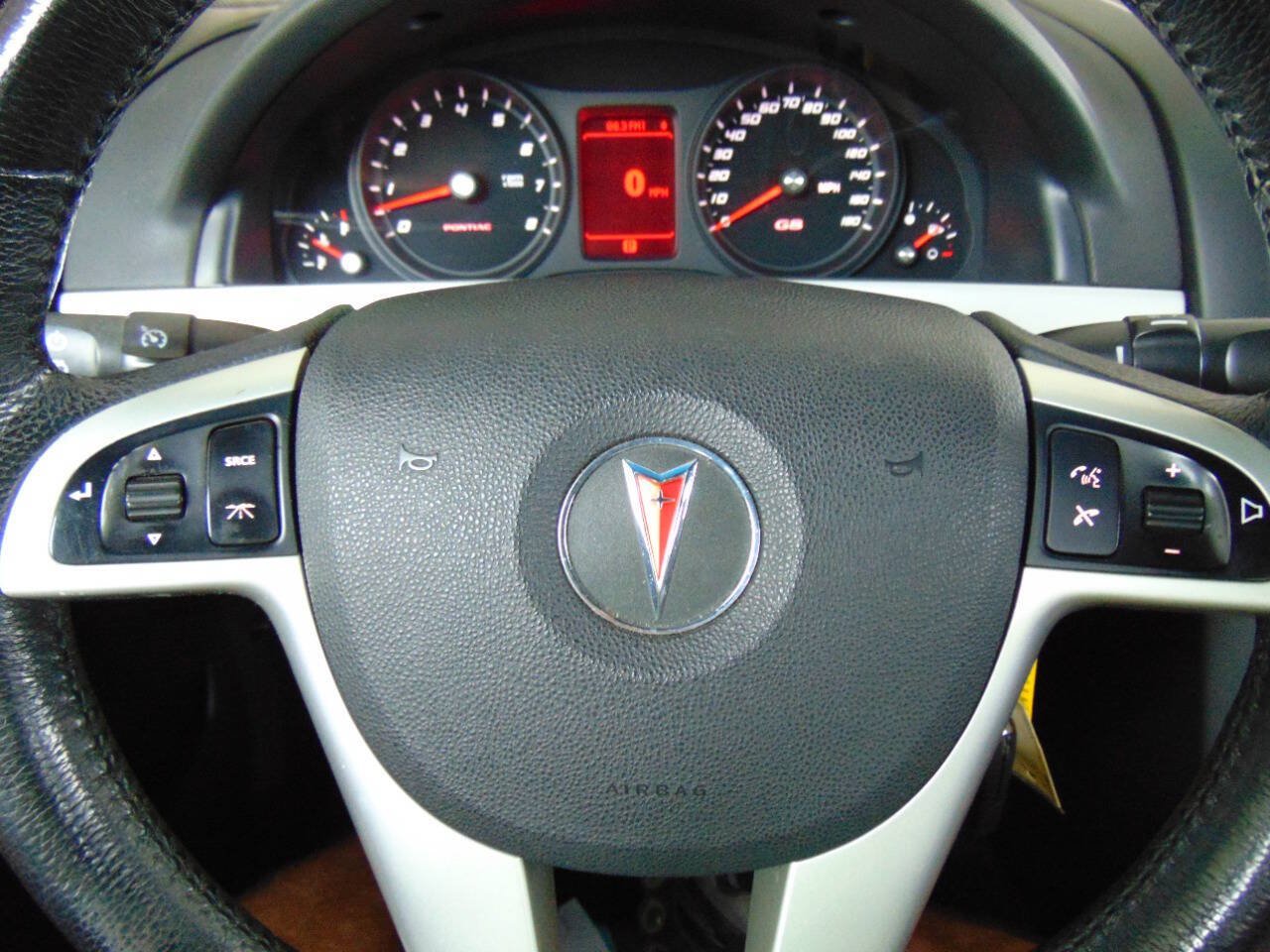 Used 2008 Pontiac G8 GT w/ Premium Package RWD image 11