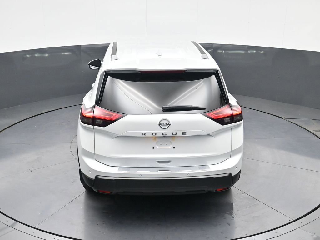 New 2026 Nissan Rogue SV w/ Cold Weather Package AWD/4WD image 16