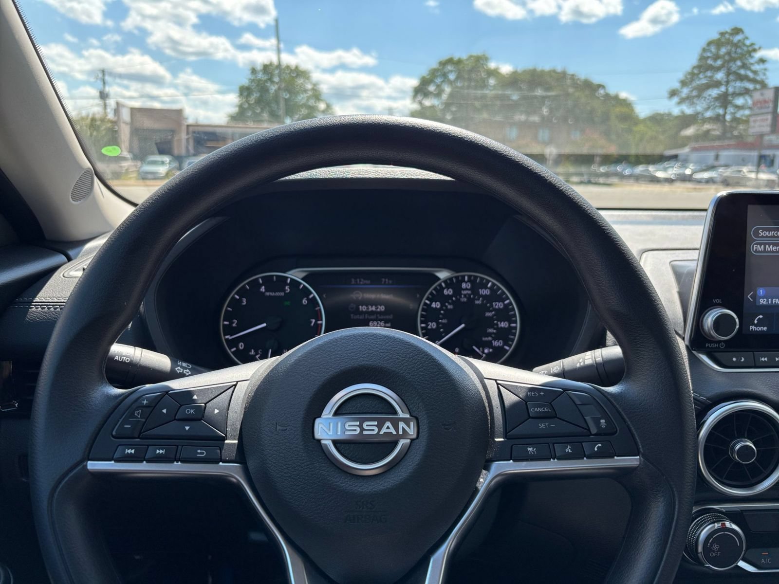 Used 2025 Nissan Sentra SV FWD image 27