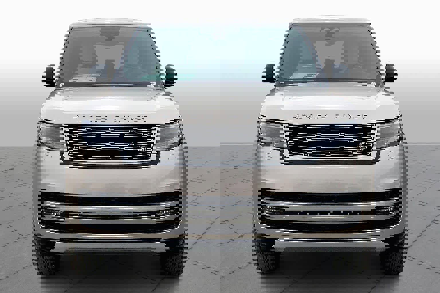 New 2025 Land Rover Range Rover SE image 3