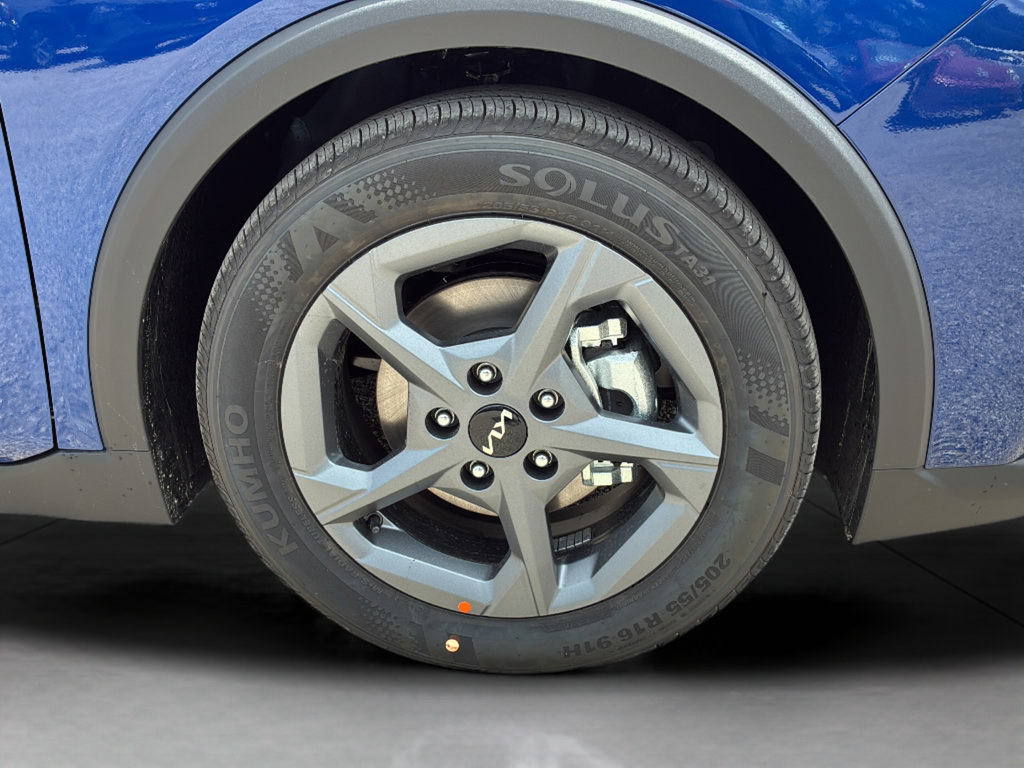 New 2026 Kia K4 FWD image 31