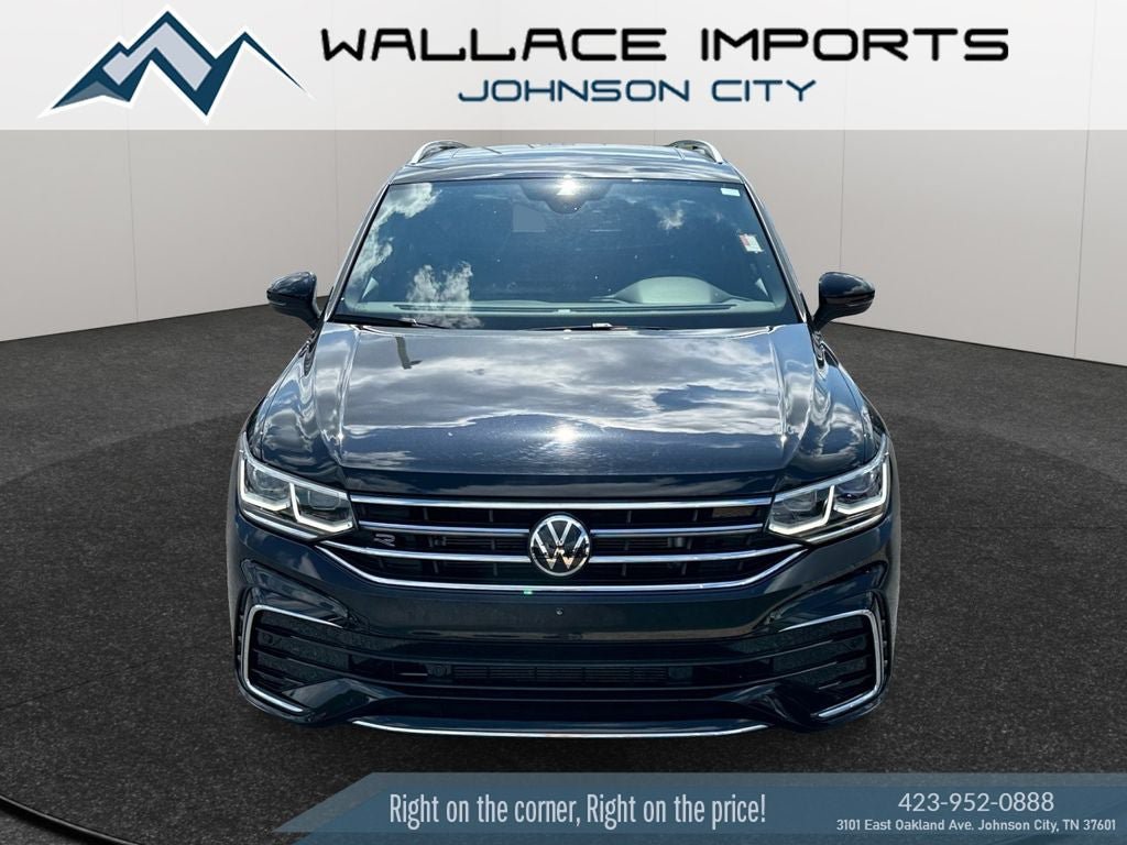 Certified 2024 Volkswagen Tiguan SEL R-Line AWD/4WD image 8