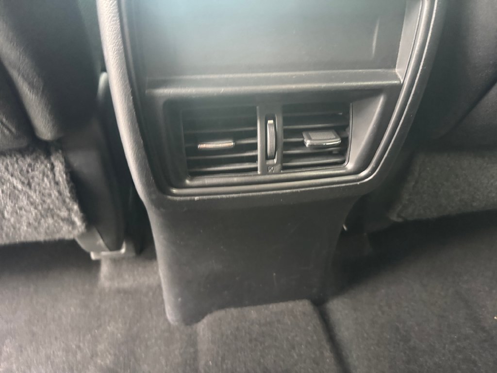 Used 2015 Nissan Murano S AWD/4WD image 19