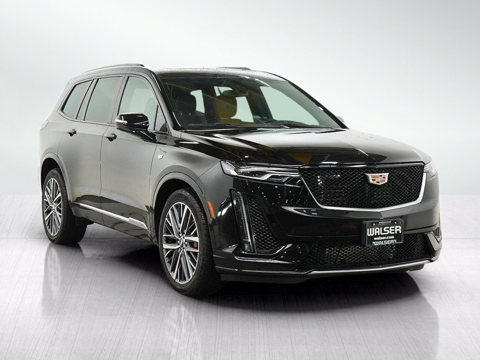 Used 2025 Cadillac XT6 Sport AWD/4WD image 7