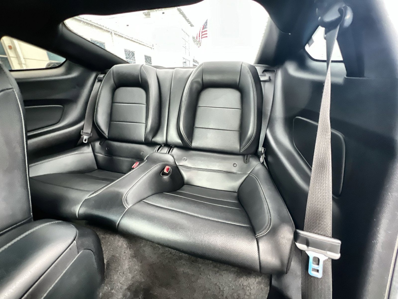 Used 2017 Ford Mustang GT Premium image 23