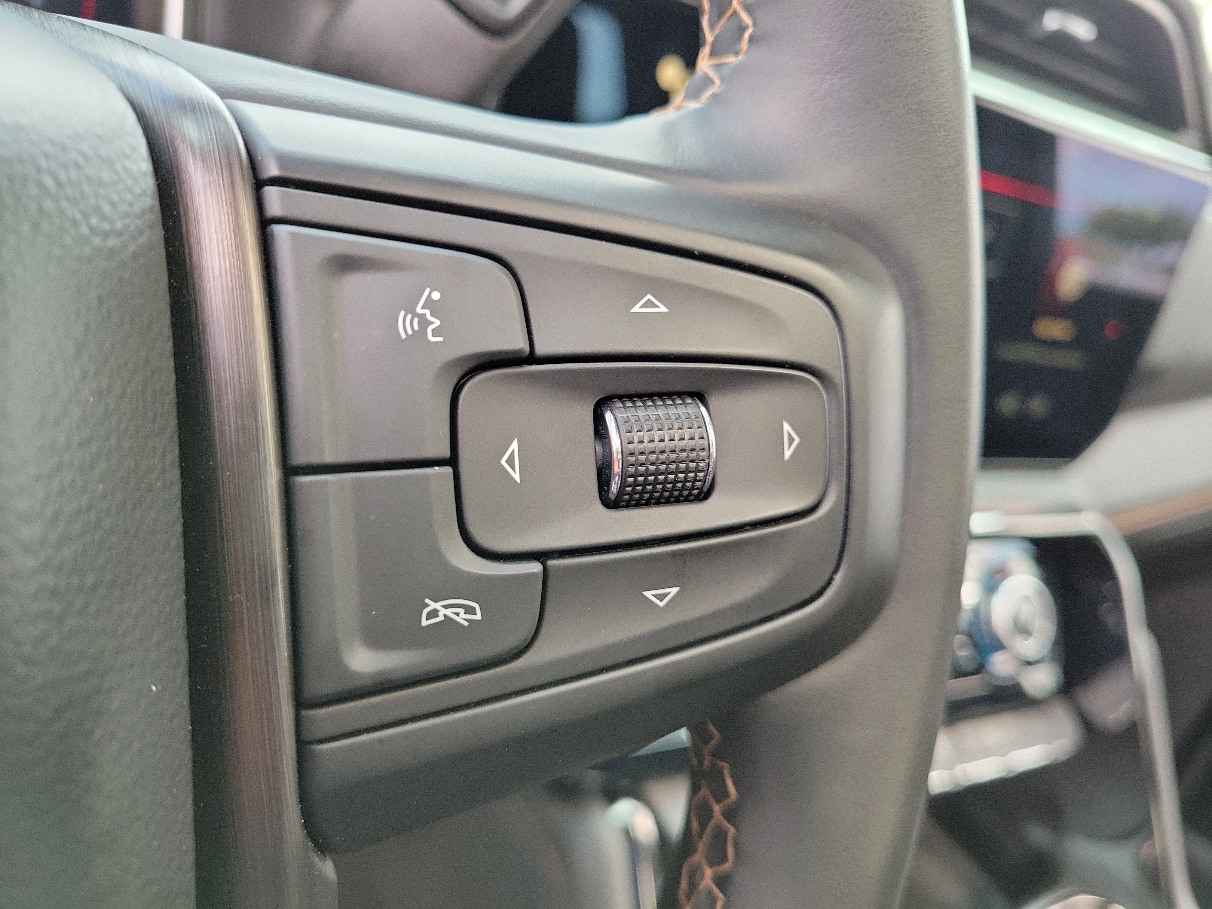 Used 2024 GMC Sierra 2500 AT4 w/ AT4 Premium Plus Package image 19