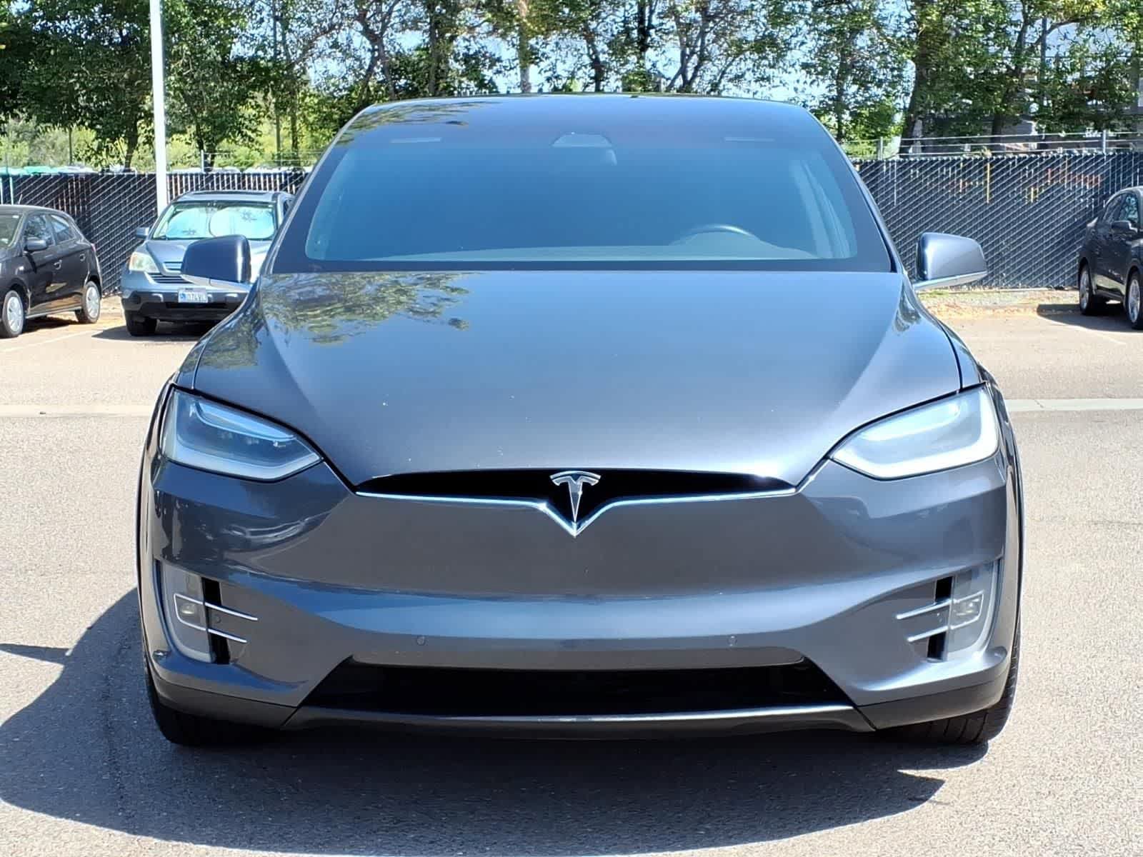 Used 2017 Tesla Model X 75D AWD/4WD video 2