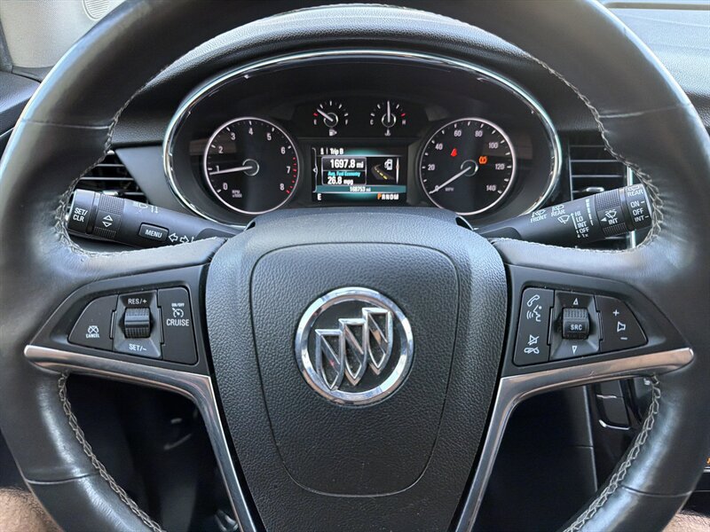 Used 2018 Buick Encore Essence AWD/4WD image 41
