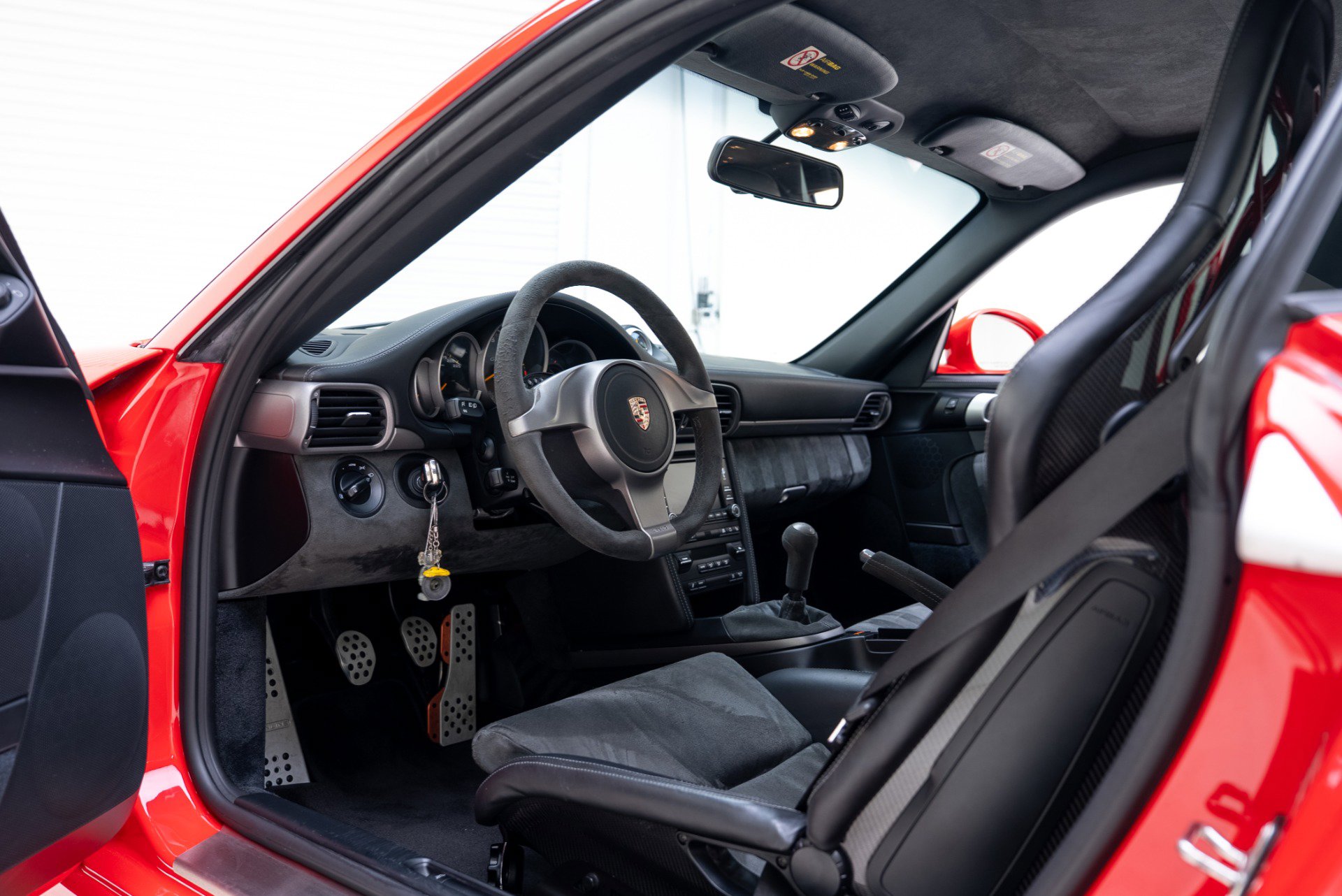 Used 2010 Porsche 911 GT3 image 2