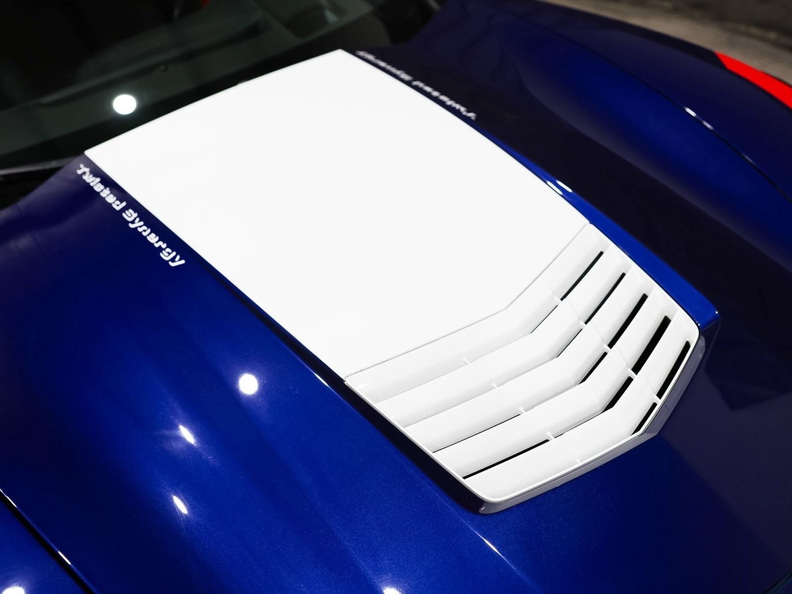 Used 2018 Chevrolet Corvette Grand Sport RWD image 32
