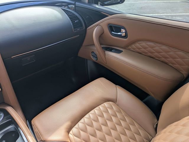 Used 2024 INFINITI QX80 Sensory w/ Cargo Package AWD/4WD image 18