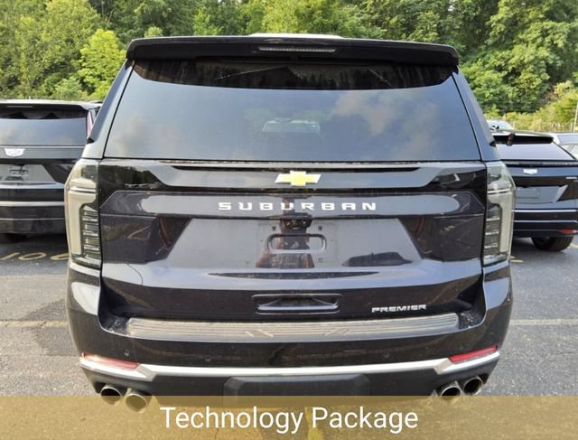 Used 2026 Chevrolet Suburban Premier AWD/4WD image 3
