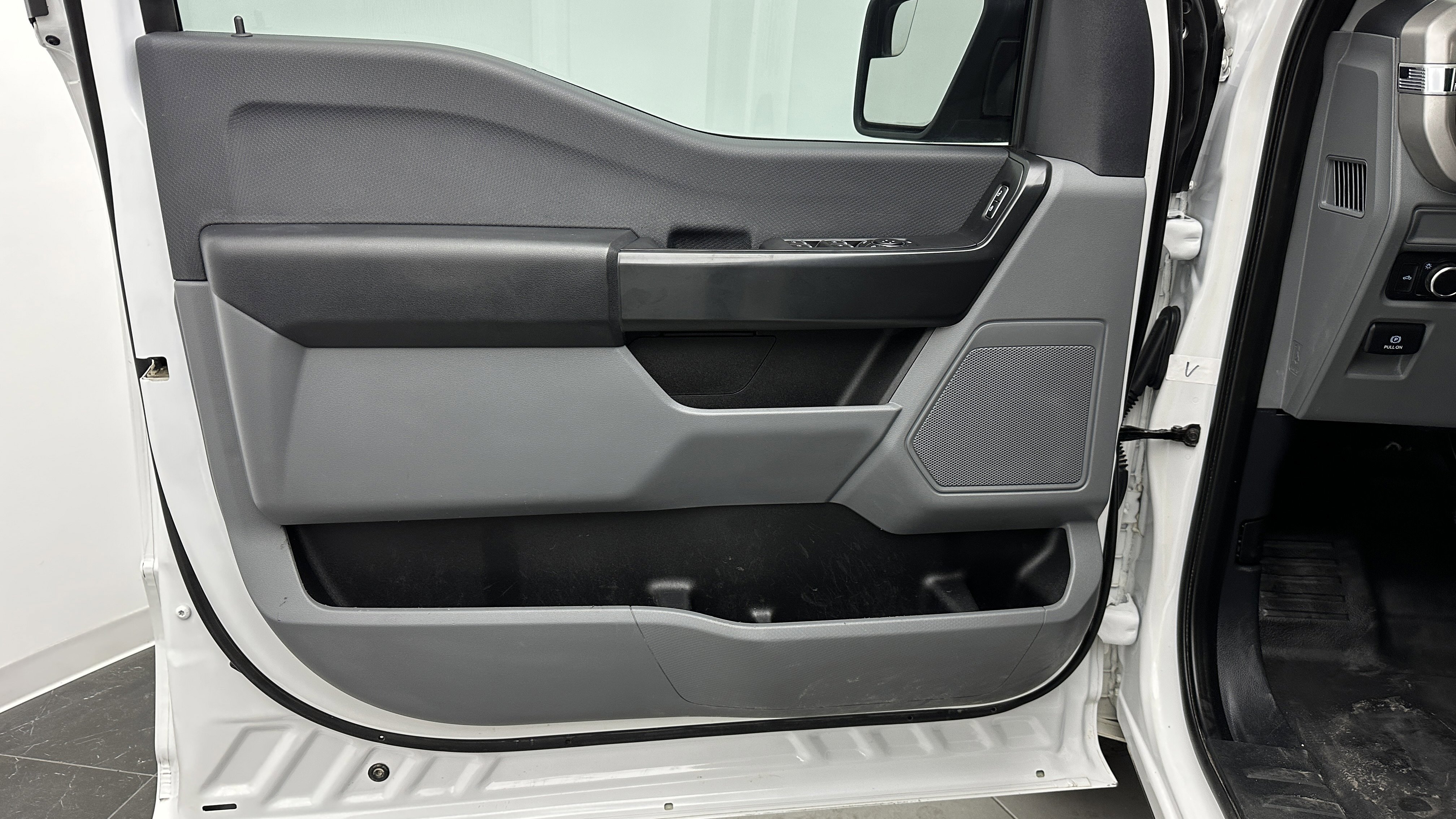 Used 2023 Ford F150 XL image 8