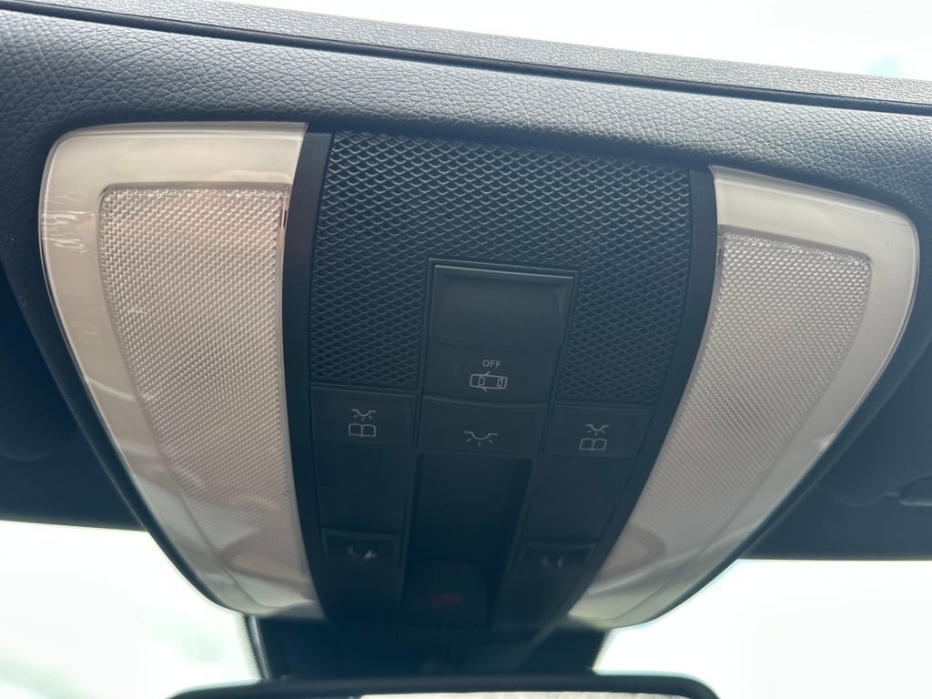 Used 2014 Mercedes-Benz E 350 E 350 image 34