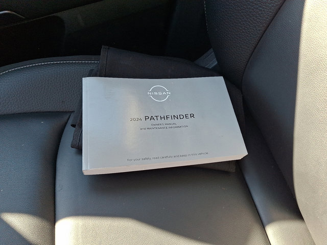 Certified 2024 Nissan Pathfinder SL image 27