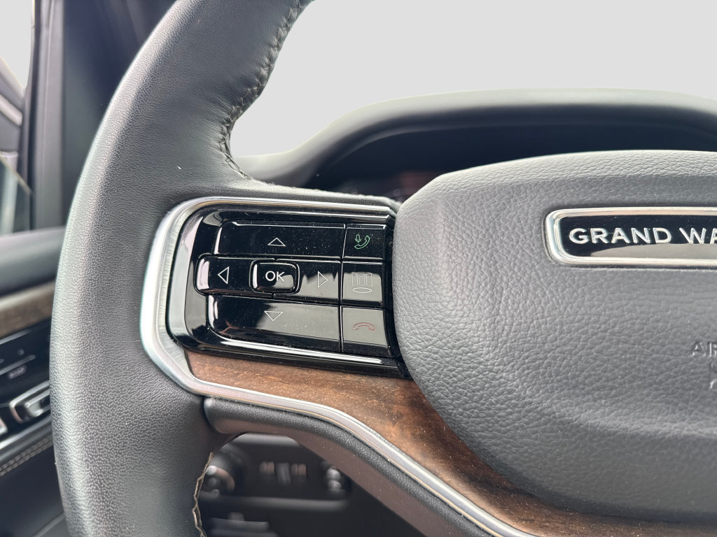 Used 2024 Jeep Grand Wagoneer L 4WD image 16