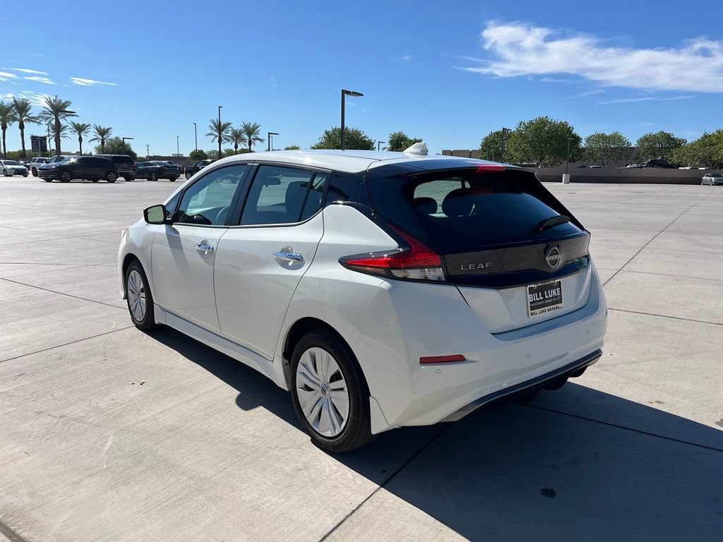 Used 2025 Nissan Leaf S FWD image 9