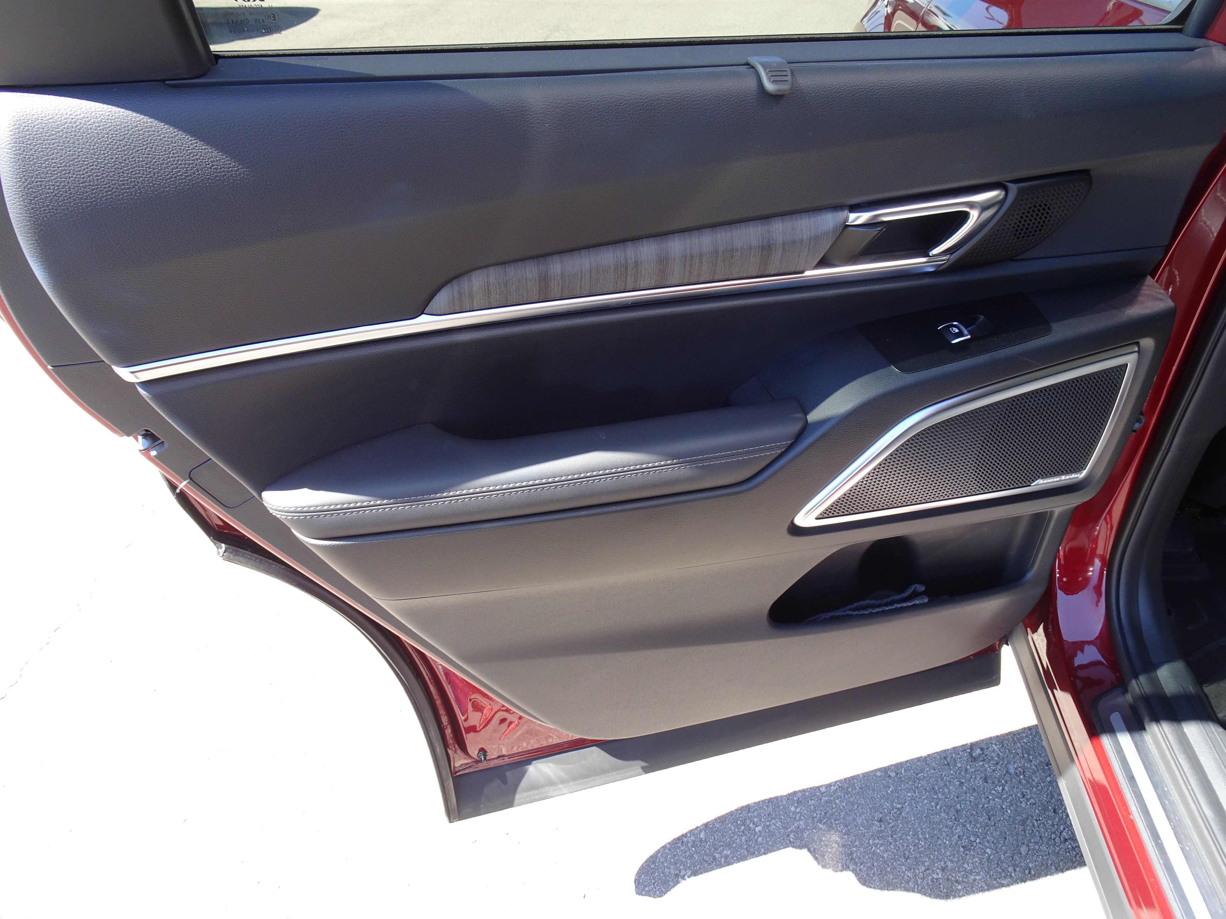 Used 2023 Kia Telluride SX FWD image 14