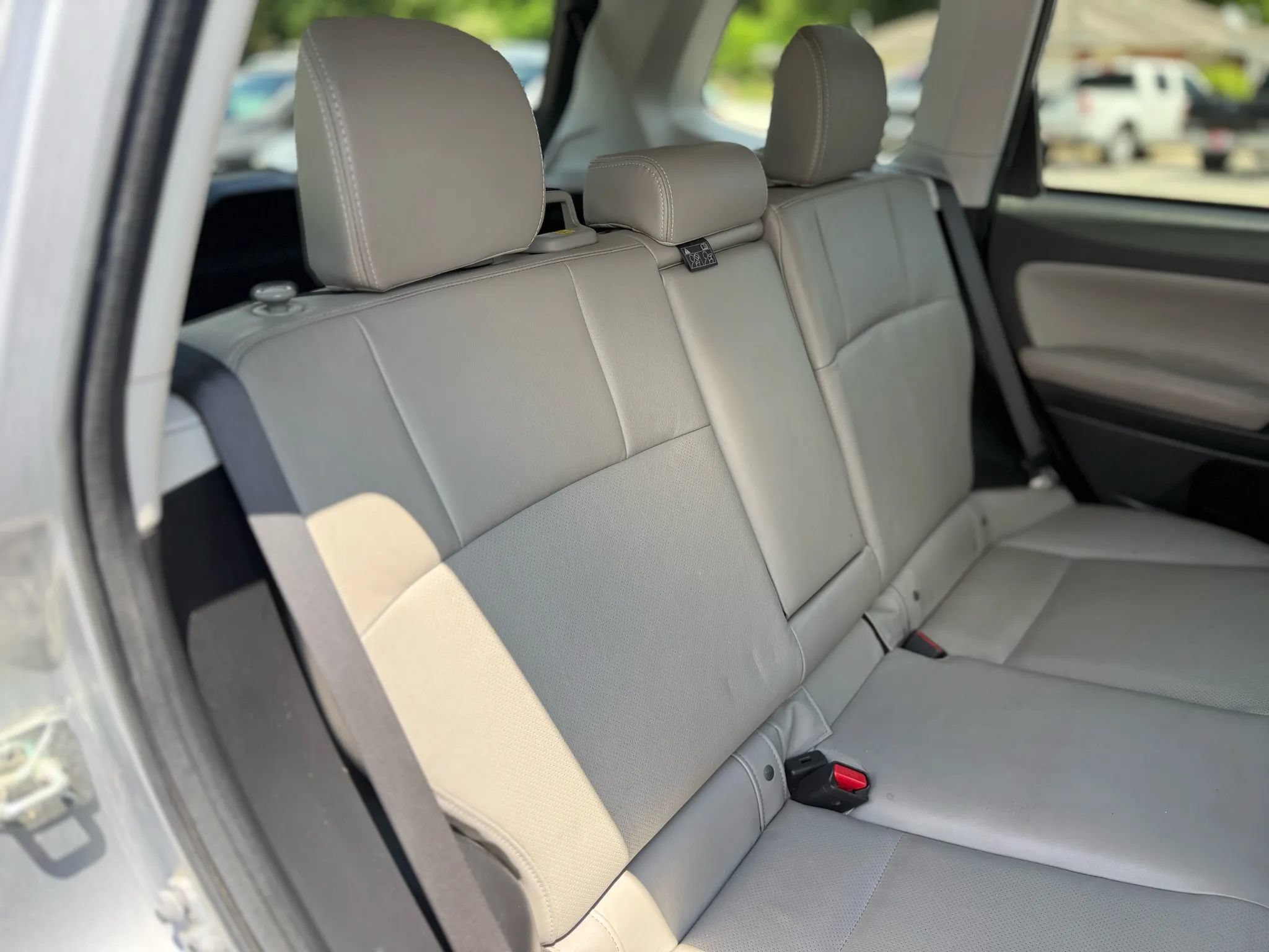 Used 2015 Subaru Forester 2.5i Limited AWD/4WD image 22
