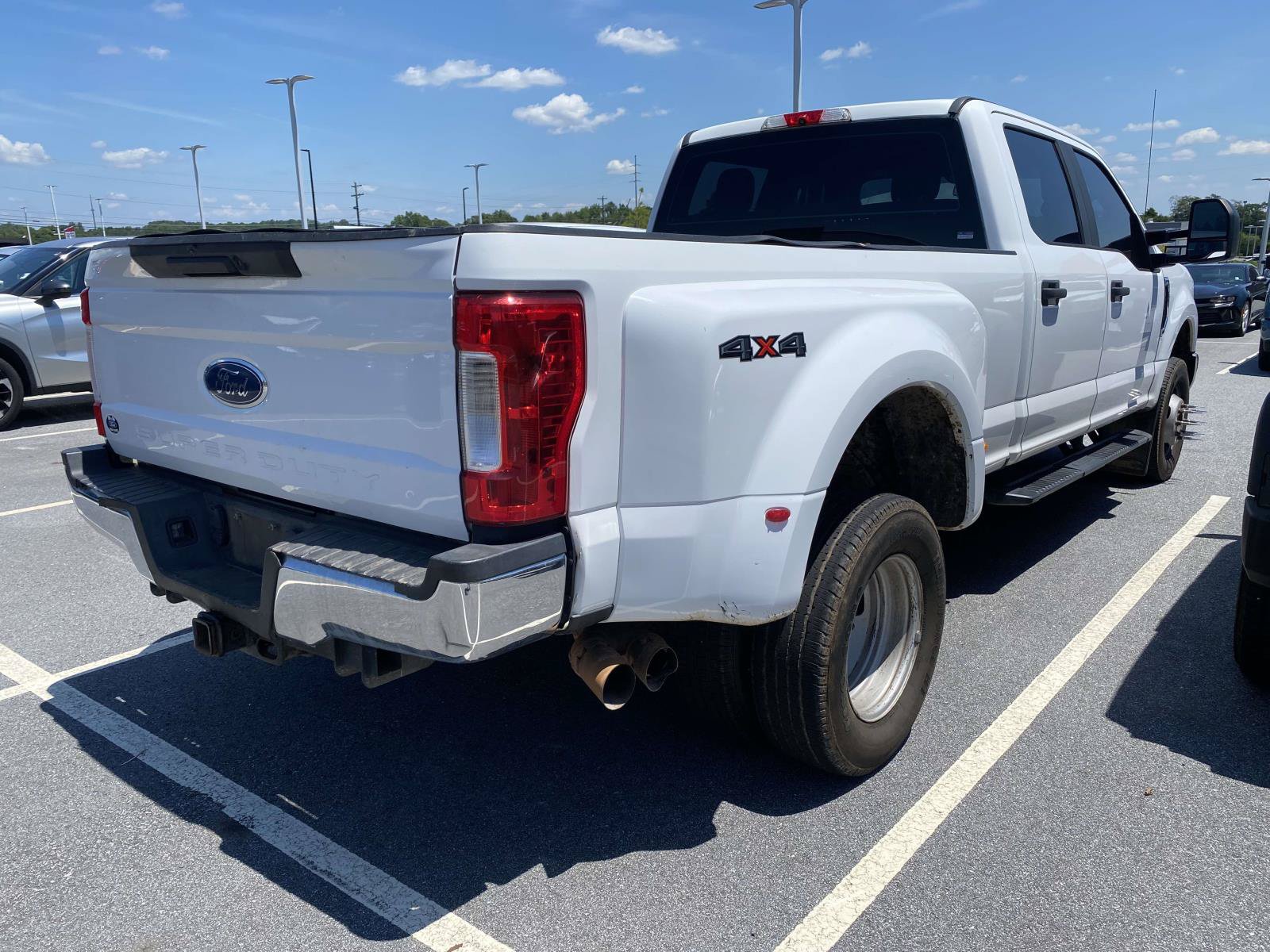 Used 2019 Ford F350 XL w/ XL Value Package AWD/4WD image 7