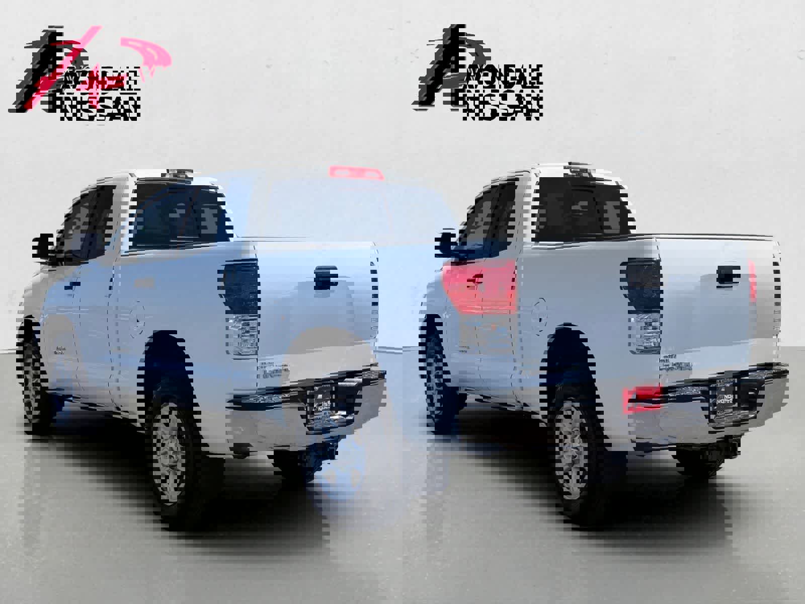 Used 2013 Toyota Tundra 2WD Double Cab w/ Tow Pkg image 4