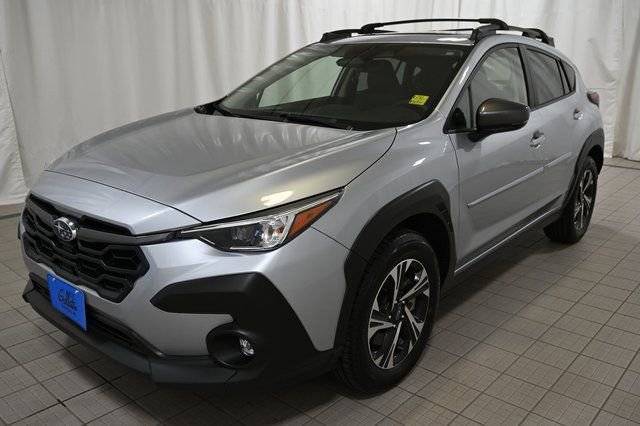 Used 2024 Subaru Crosstrek 2.0i Premium image 16