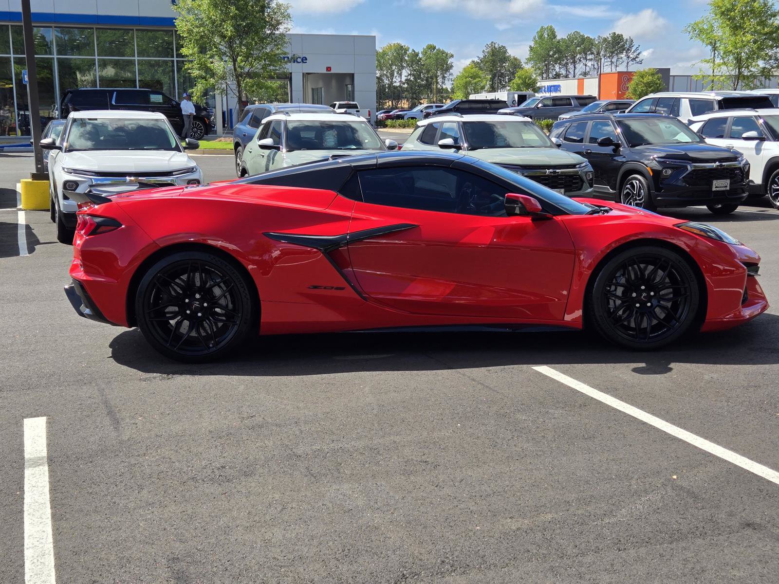 Used 2023 Chevrolet Corvette Z06 RWD image 8