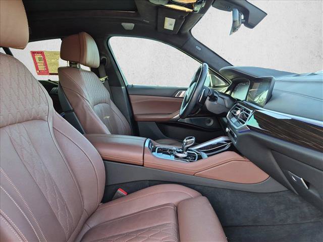 Used 2023 BMW X6 M50i w/ Executive Package AWD/4WD image 23