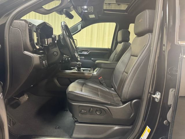 Used 2025 Chevrolet Silverado 1500 High Country w/ High Country Premium Package image 18