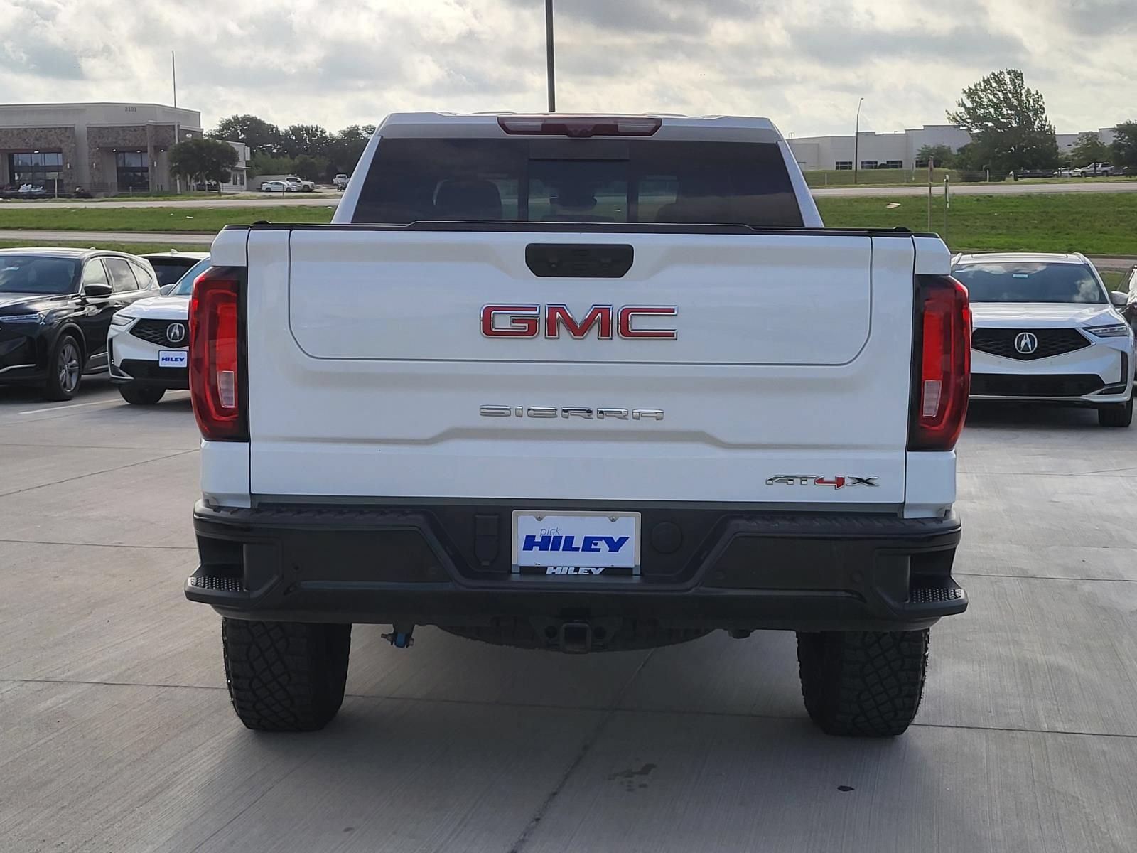 Used 2026 GMC Sierra 1500 AT4X AWD/4WD image 4