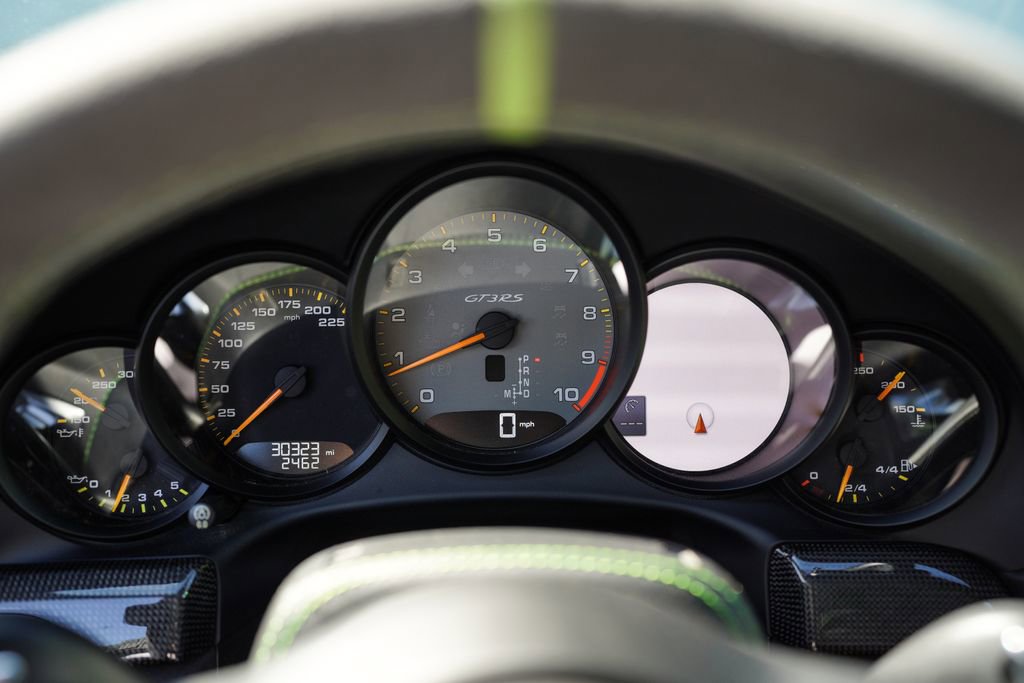 Used 2019 Porsche 911 GT3 RS RWD image 34