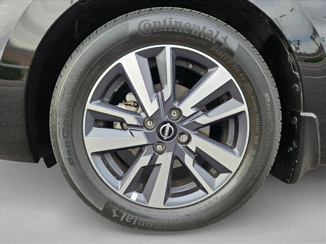 Used 2023 Nissan Versa S w/ S Plus Package image 22