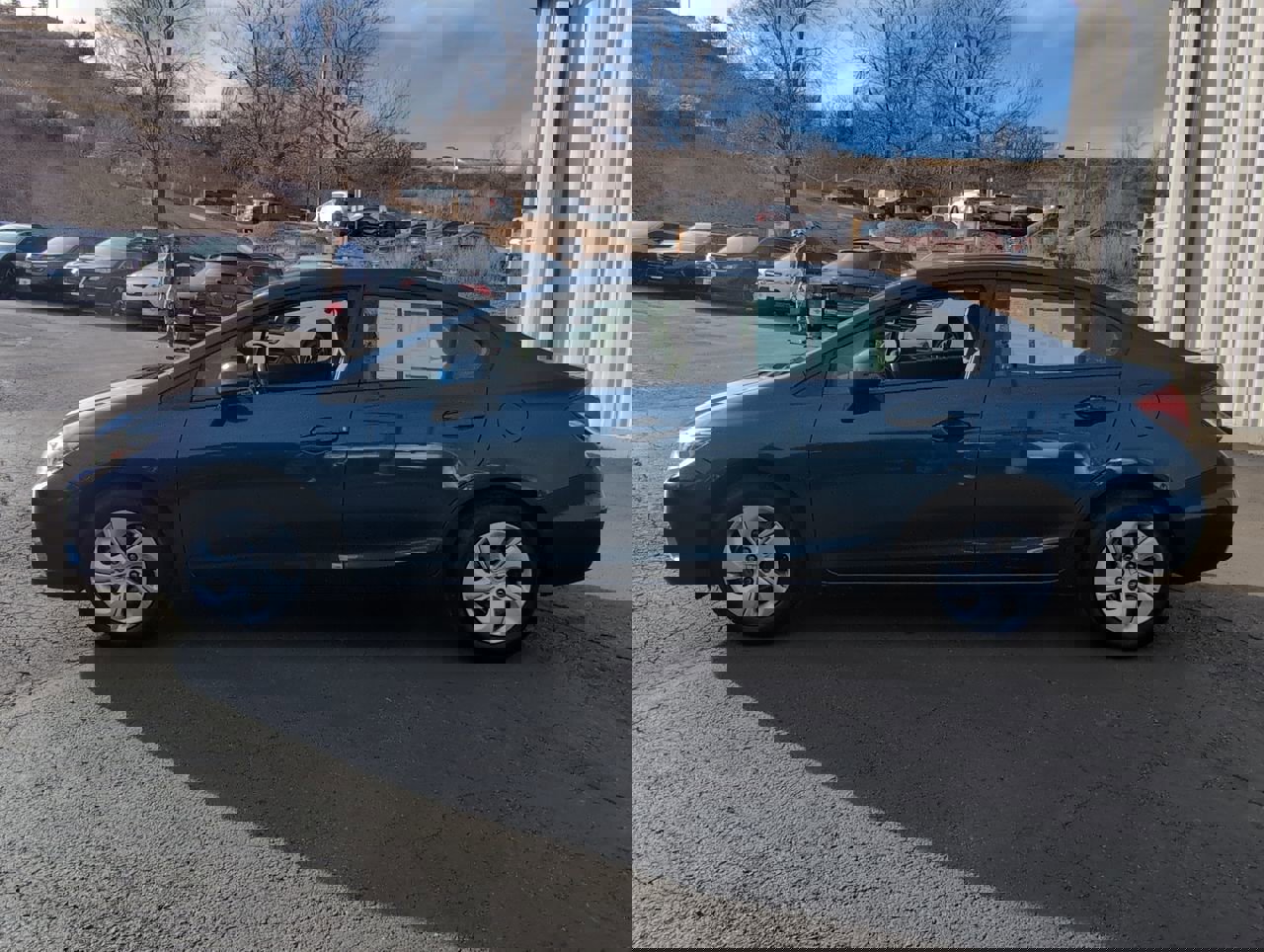 Used 2013 Honda Civic LX image 4