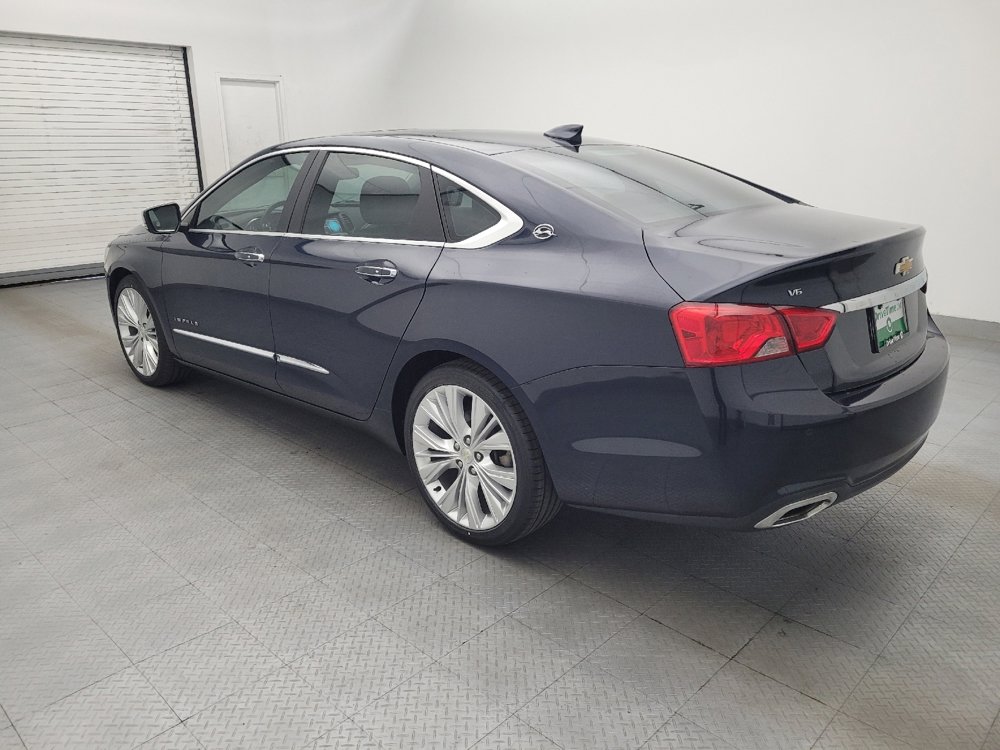 Used 2018 Chevrolet Impala Premier w/ Premier Convenience Package FWD image 3