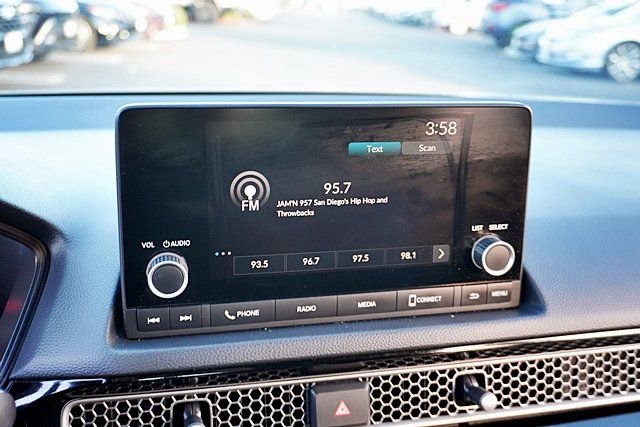 Used 2025 Honda Civic Sport image 23